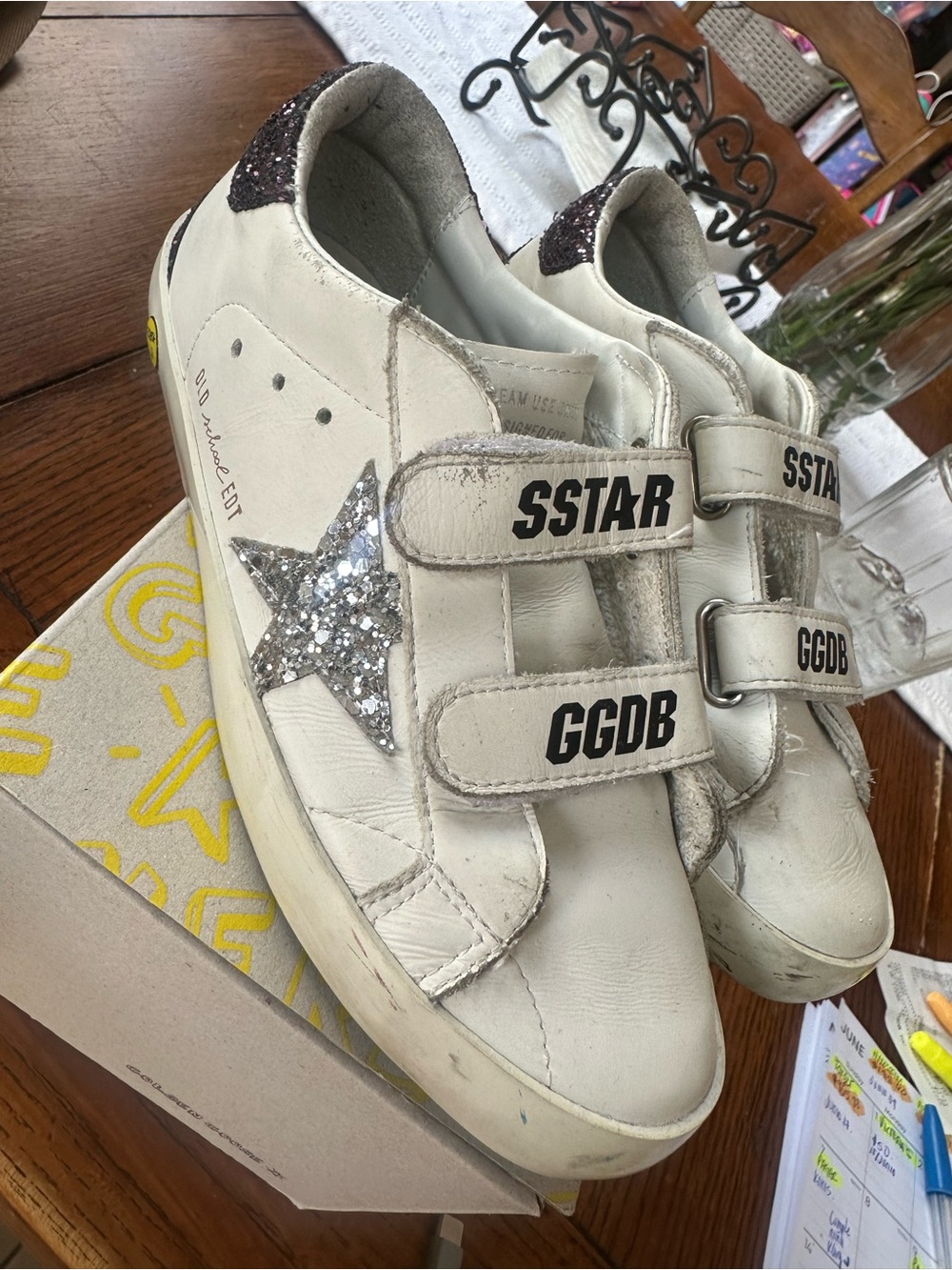 Golden Goose Kids White Sneakers with Silver Glitter Star - Picture 1 of 4